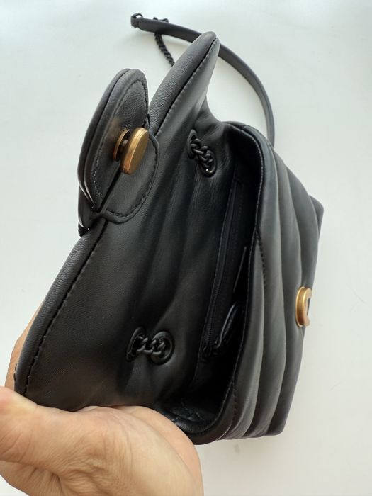 НОВА! Оригинална дамска чанта на Pinko, черен цвят, естествена кожа