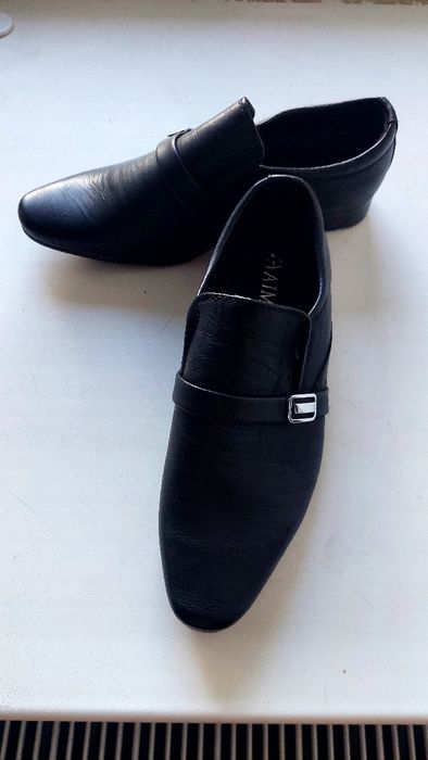 Туфли школьные для мальчика.Новые