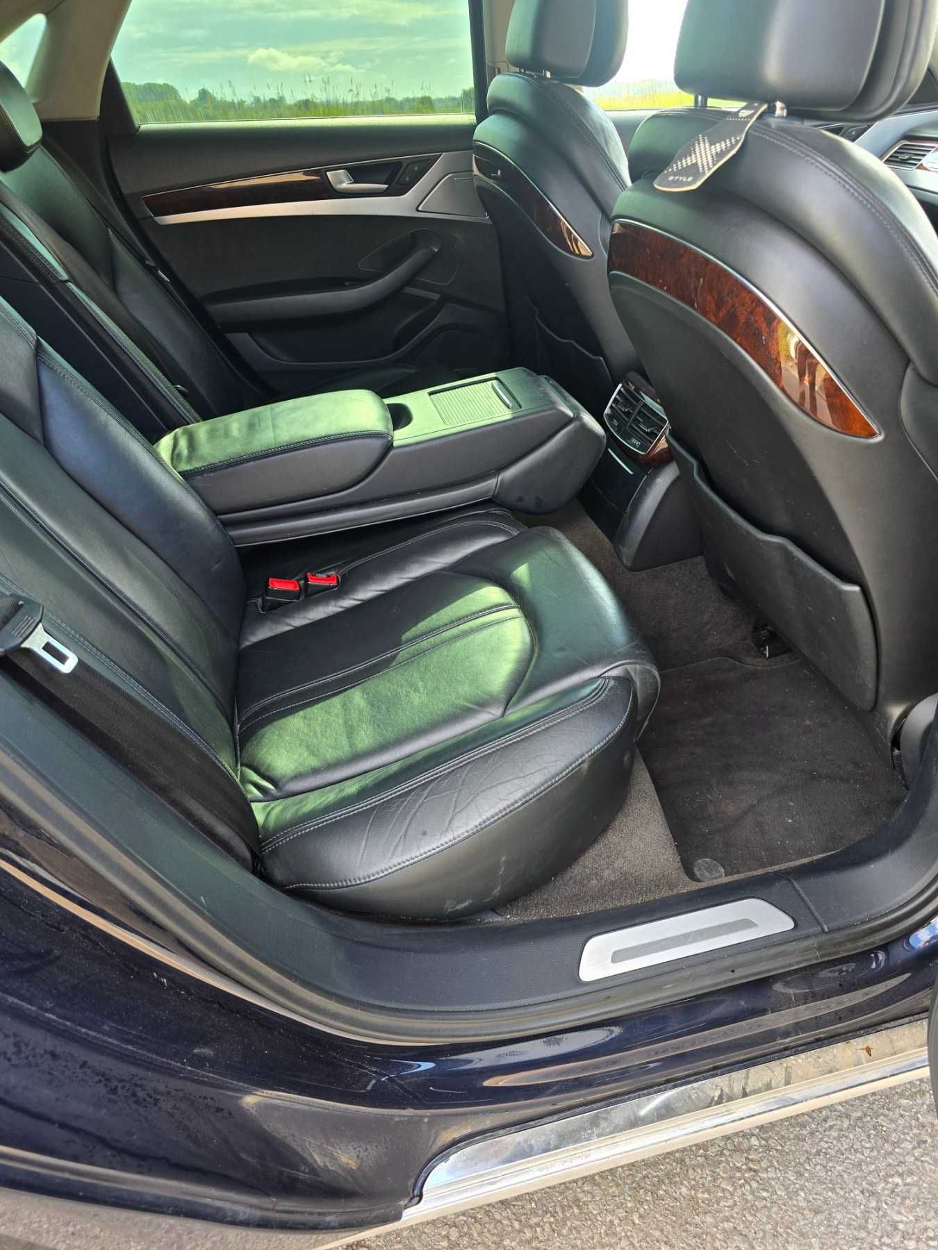 **САМО НА ЧАСТИ***  Audi A8 D4 3.0TDI 250кс, десен волан