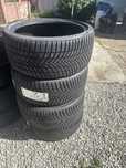 Anvelope 235/35R19 allseason