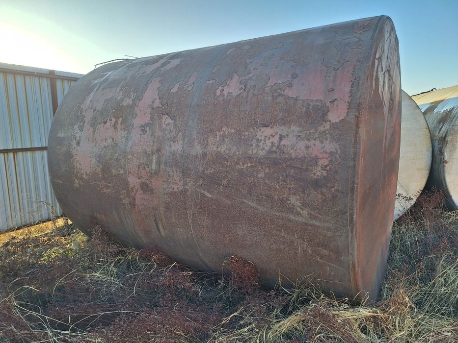 10.6 кубов ёмкости бочки цистерны резервуары под воду и гсм септик