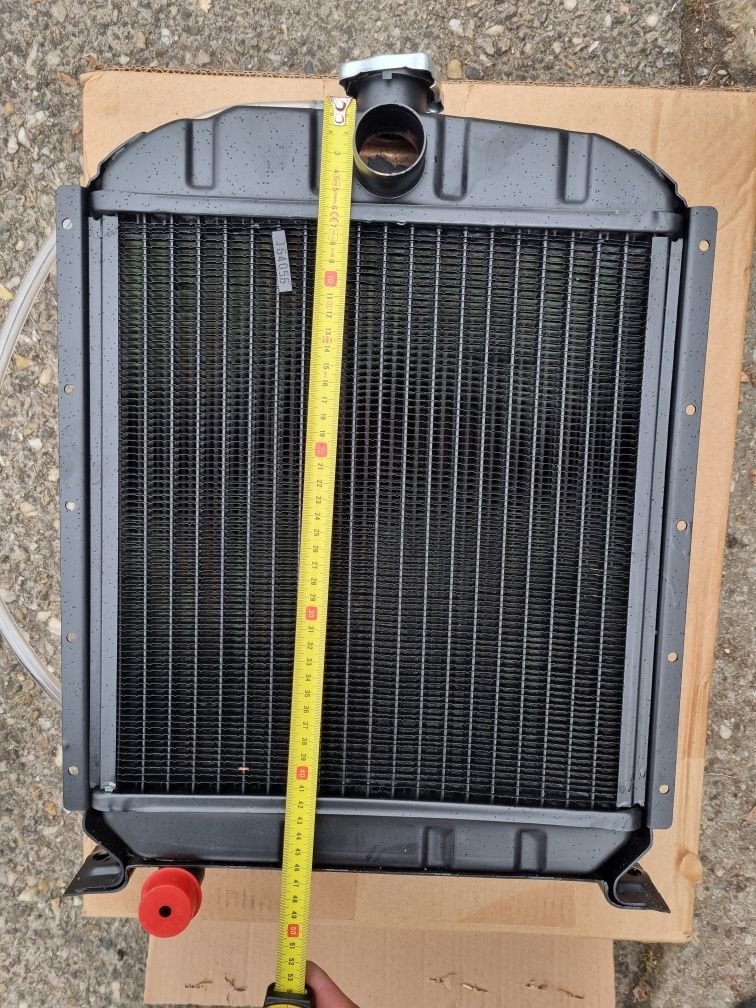 Radiator apa racire tractor Fiat 211, 215 , 4 randuri de celule ,cupru
