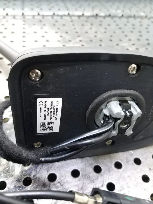 Antena gps ford puma j2k cf7 l1tt19q461dd