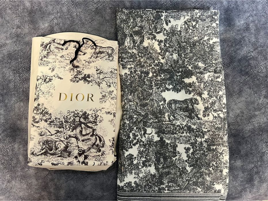 Палантин Dior Toile de Jouy