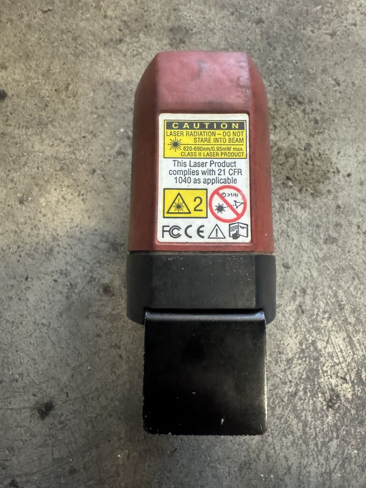 Отвес HILTI PM24