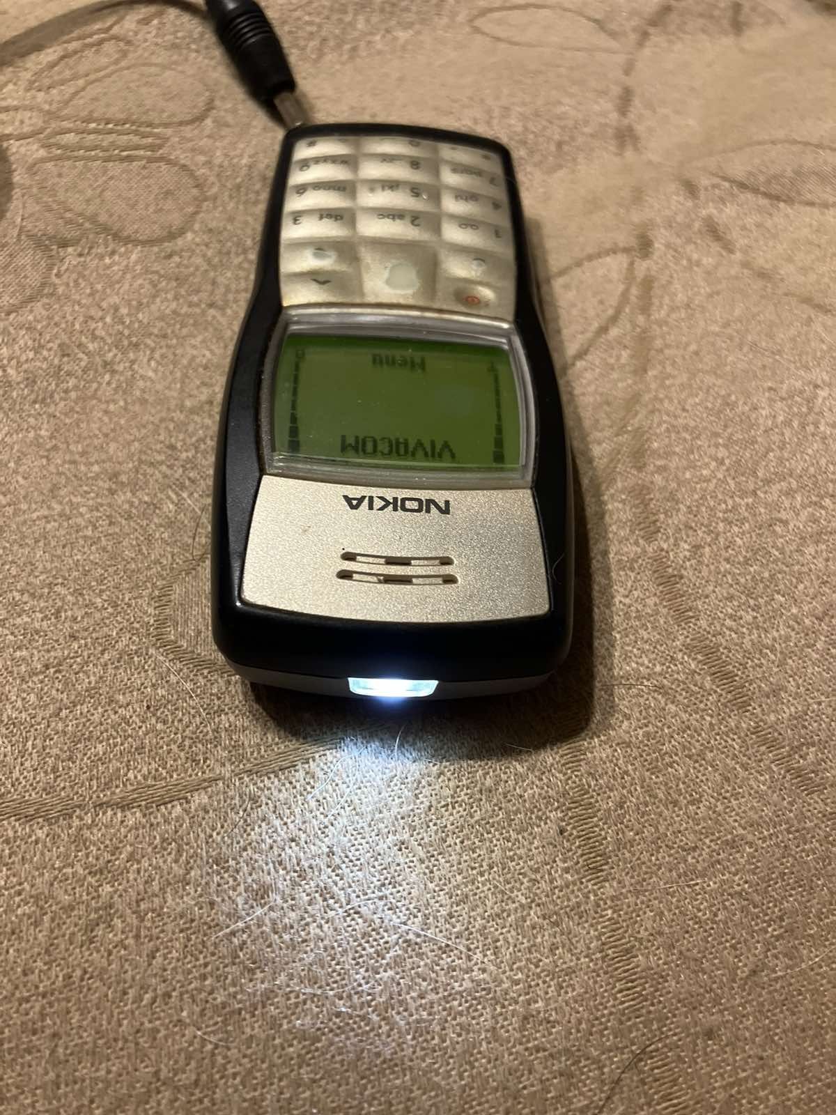 Телефон Nokia 1100 Germany