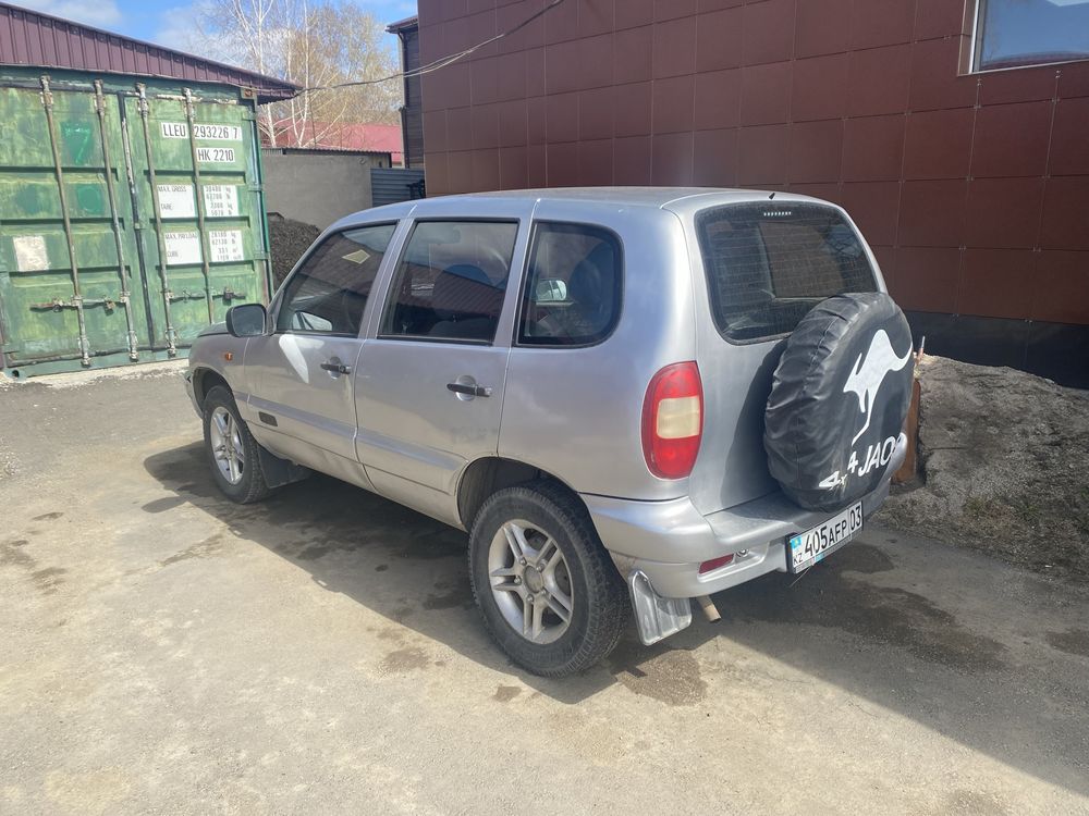 Chevrolet niva шевроле нива