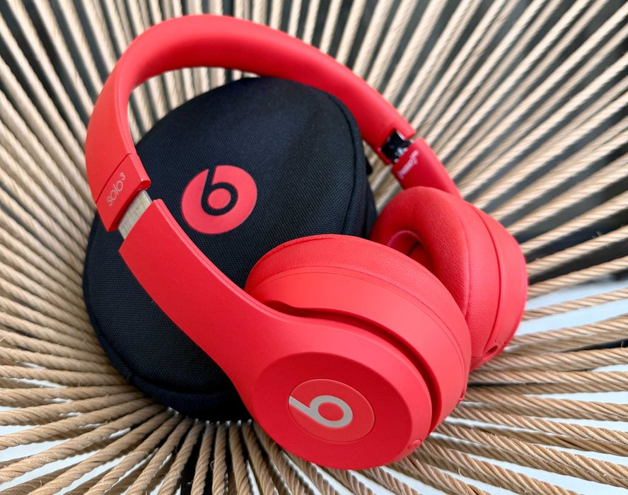 Безжични слушалки Beats Solo3 Wireless като нови + калъф и кабел