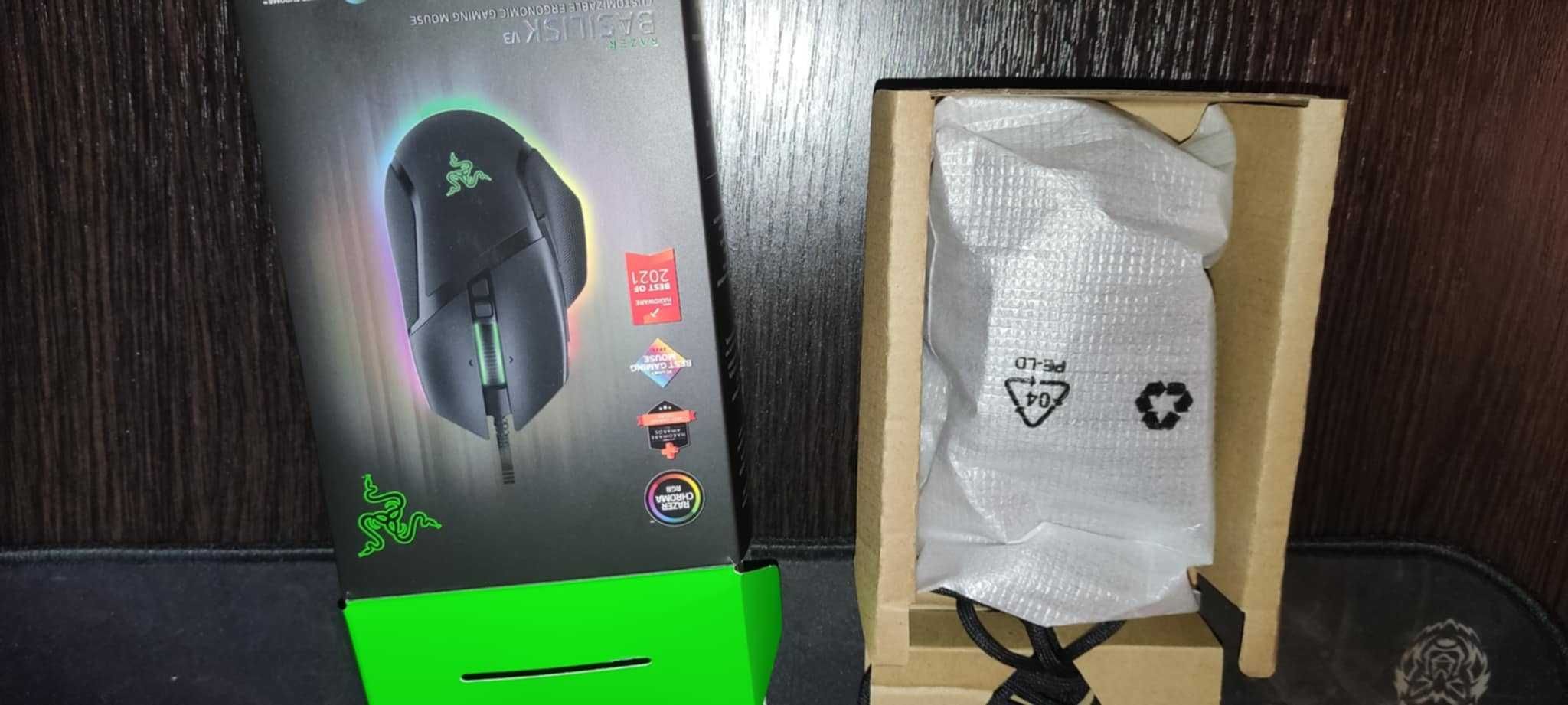 Гейминг мишка Razer - Basilisk V3, оптична, черна