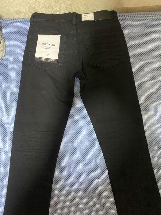 Новые джинсы KENNETH COLE