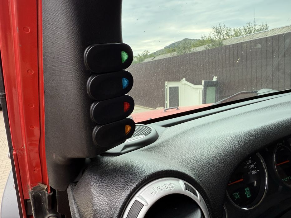 Vand Jeep Wrangler Rubicon JKU