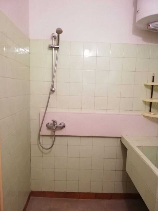 Дава се под наем Едностаен апартамент в Пловдив, Кършияка - 45 кв.м за 225 € - Снимка #6