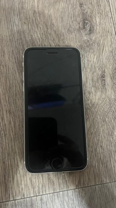 Айфон se 2022 состояние отличное не вскрывался