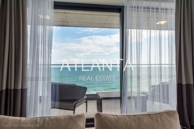 3-стаен в Варна, област-к.к. Св.Св. Константин и Елена площ 217 цена