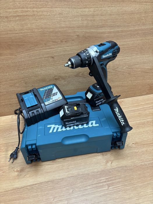 Filetanta makita DHP458 cu percutie