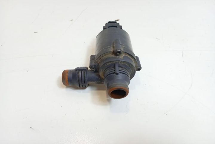 Pompa recirculare apa 64216917700 BMW Seria 5 E60/E61