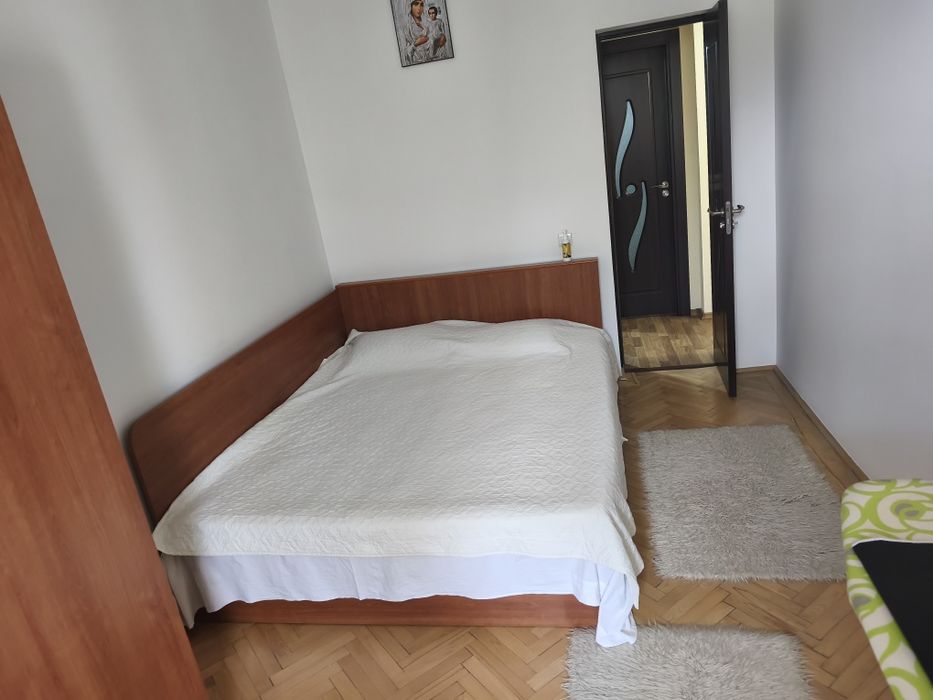 Inchiriez apartament 2 camere