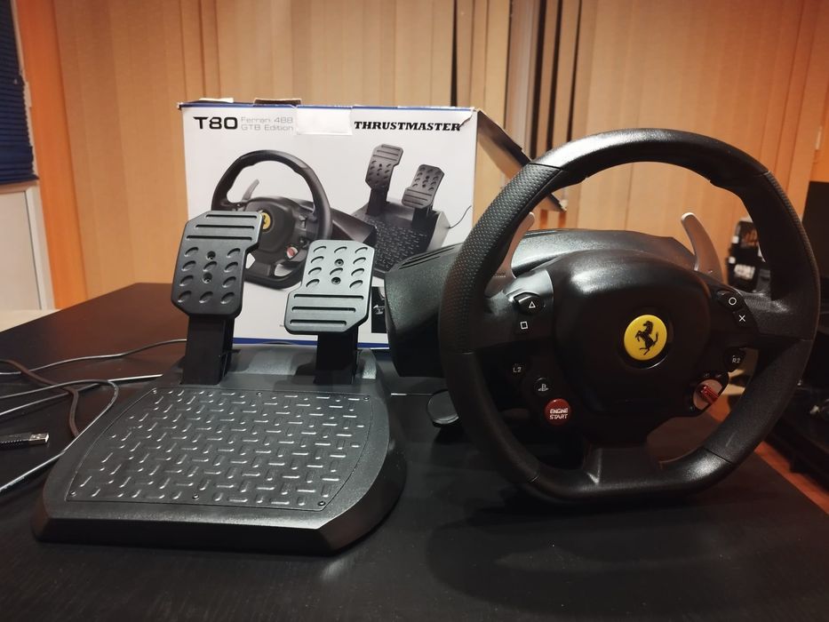 Volan cu pedale Thrustmaster T80 Ferrari 488 GTB edition