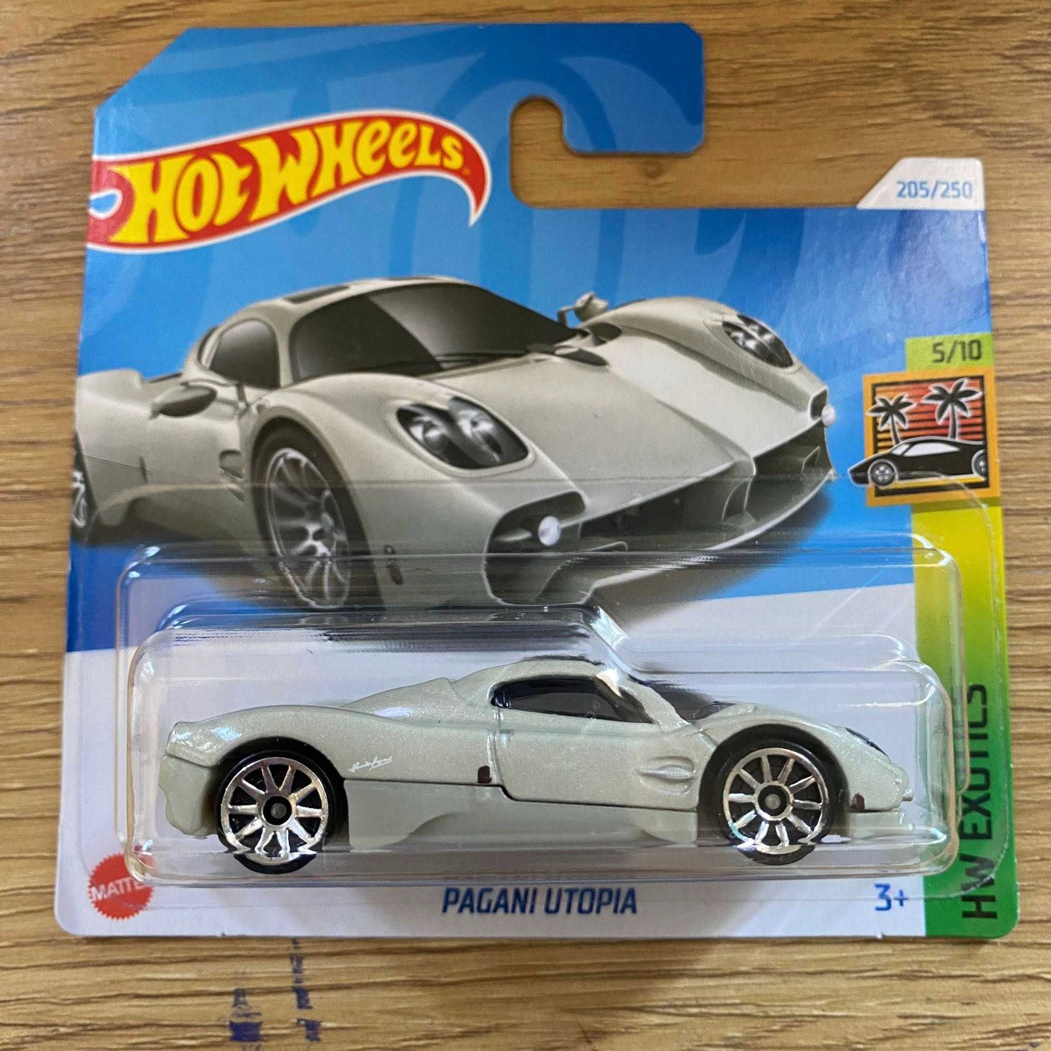 Колички в мащаб 1:64 Hot Wheels