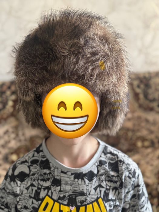 Продам зимнюю детскую, подросковую шапку на мальчика