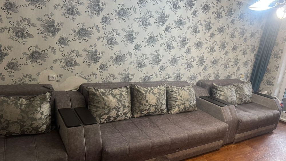Диван и 2 кресла