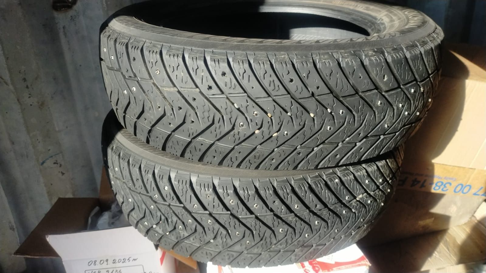 Продам зимнюю шину 185 х65х15