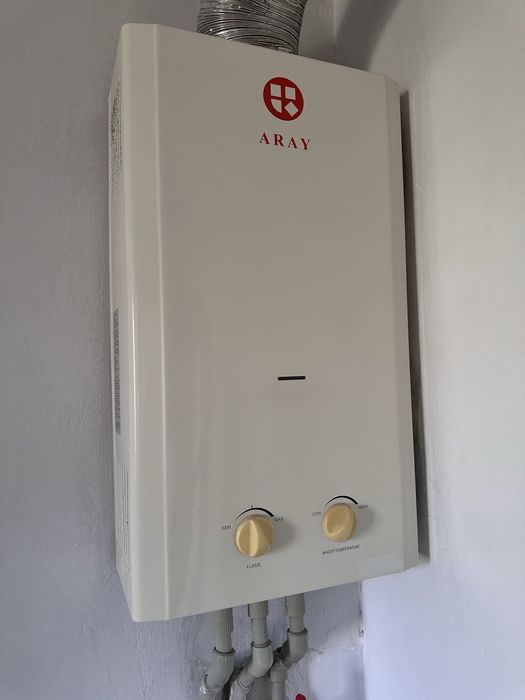 Продам газовую колонку на 10л