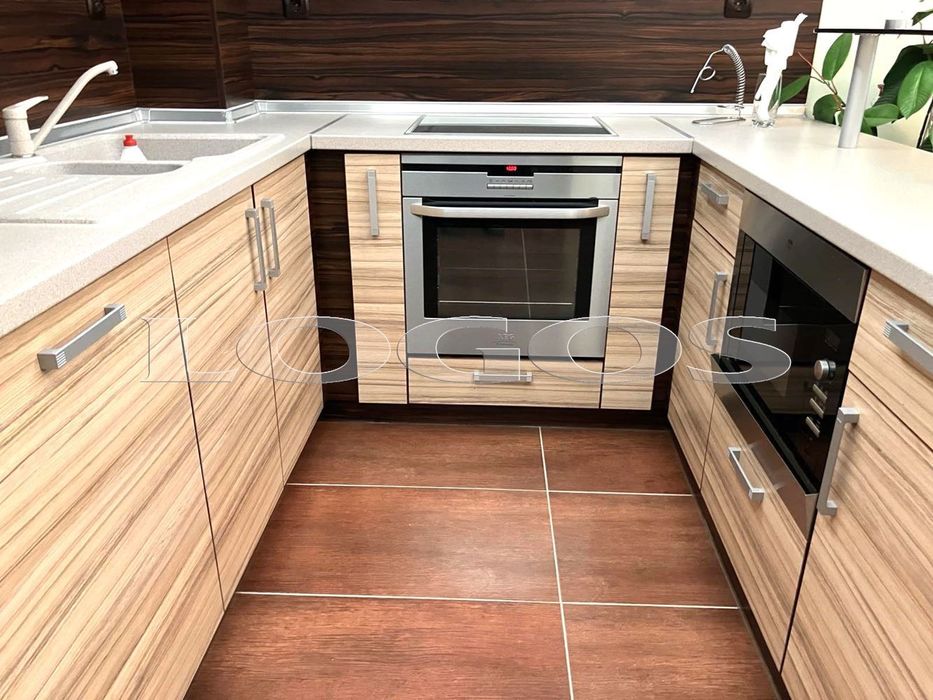 3-стаен в Варна-Базар Левски площ 100 цена 297000