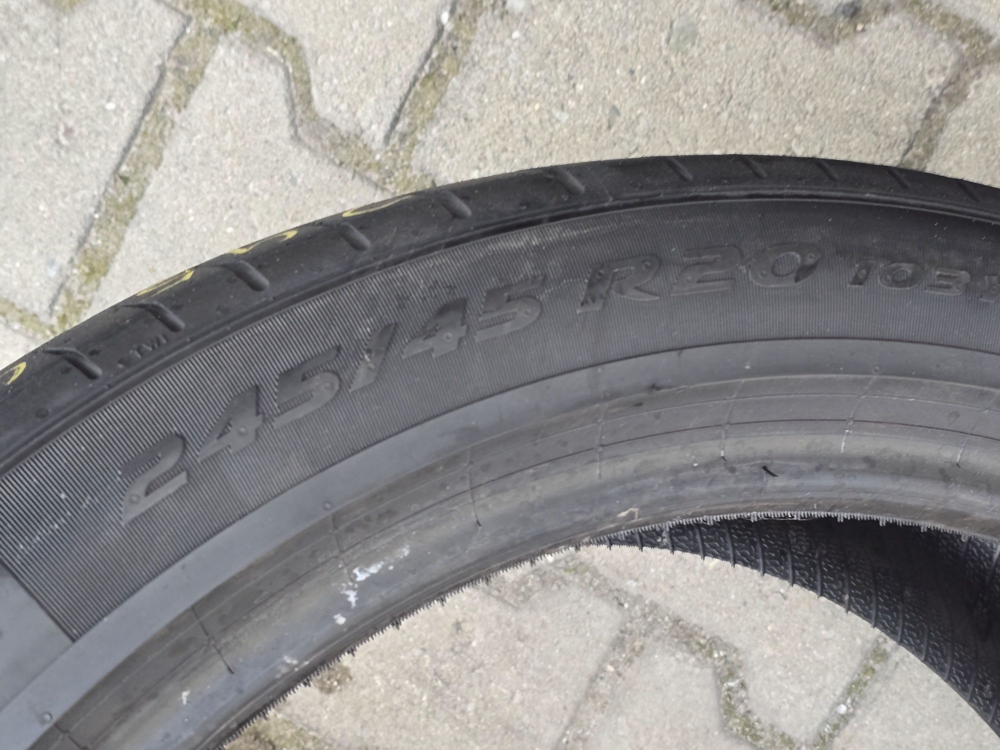 245 45 20 Pirelli
