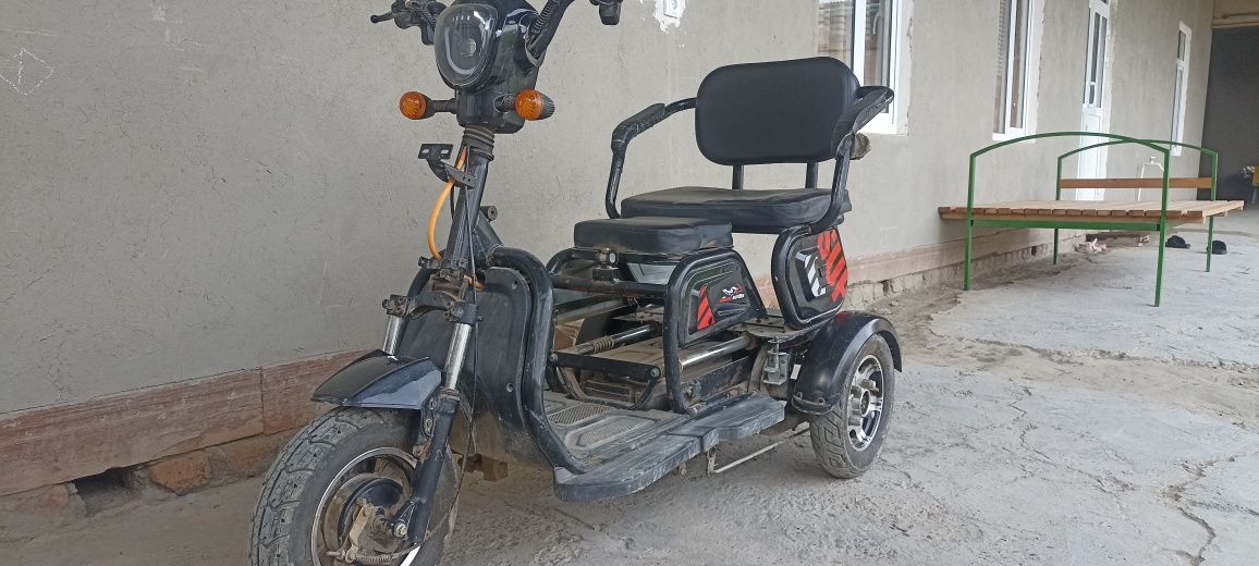Электротрицикл для инвалидов
