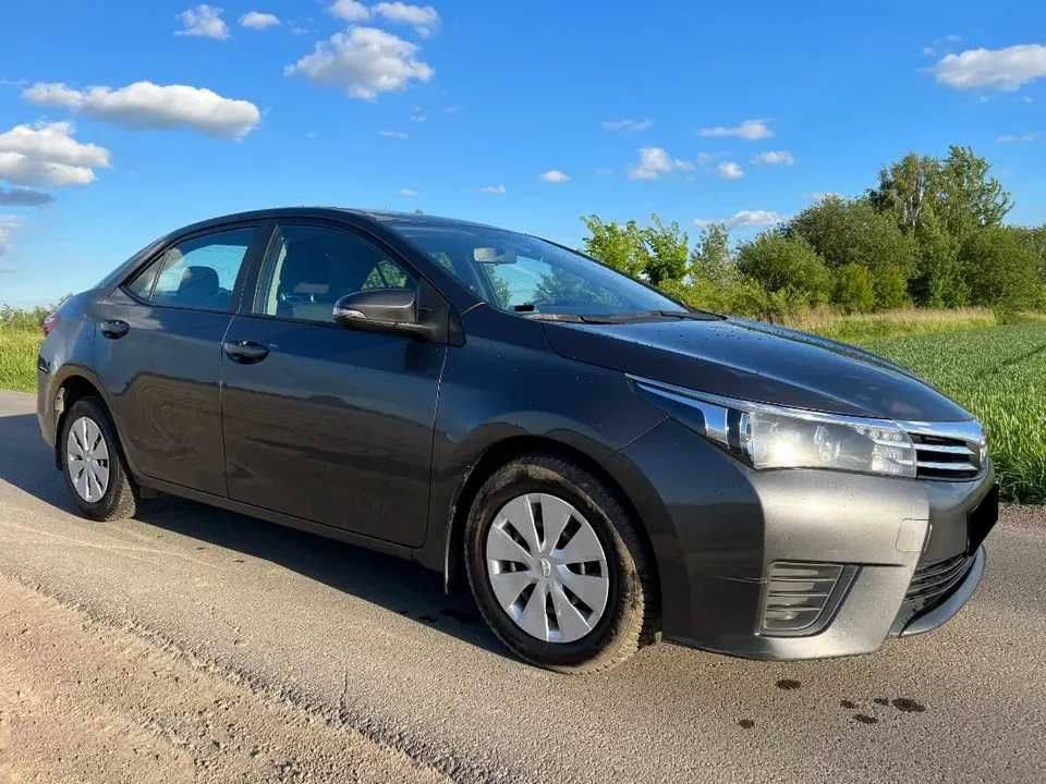 Piese auto din dezmembrari pt Toyota Corolla E16 1.4D4D 2014/2015/2016