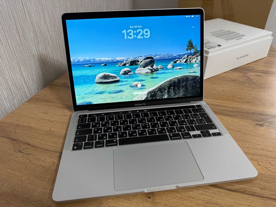 13-inch MacBook Pro M1