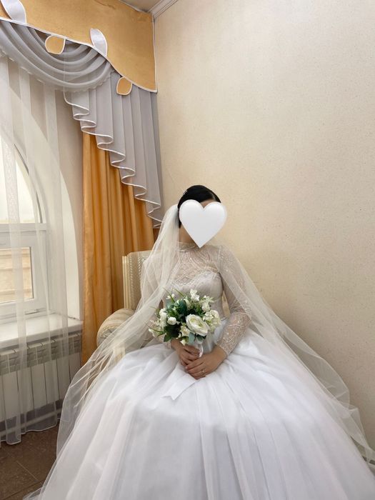 Свадебное платье