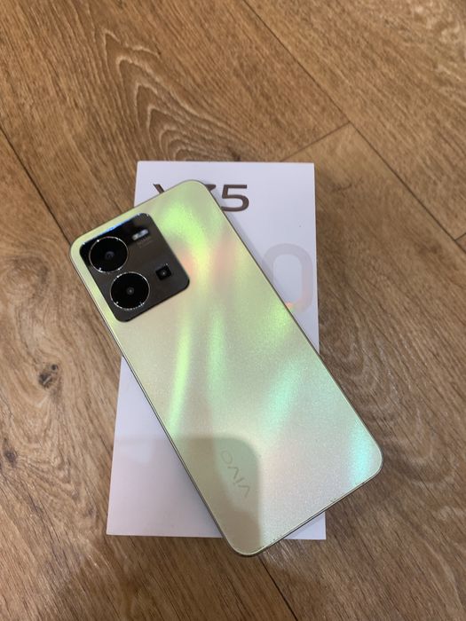 Vivo Y35 8/128 срочно