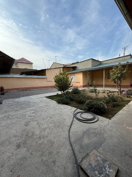 Участка 3,8 сотих сотилади