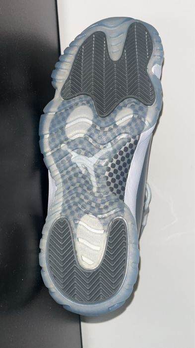Jordani 11 Retro Cool Grey
