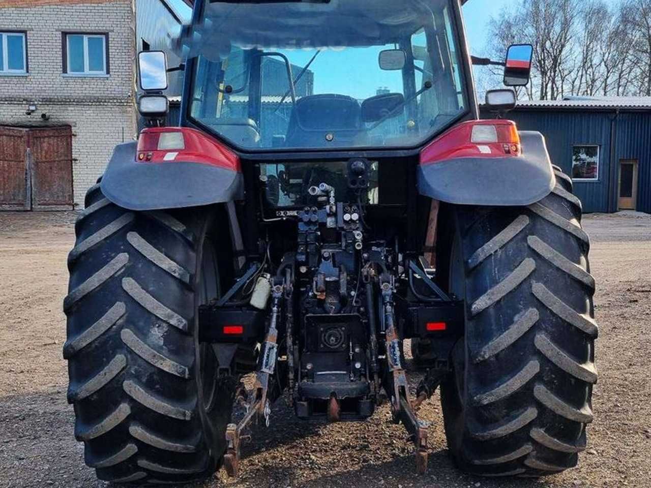 Колесный трактор  Case IH MXM140