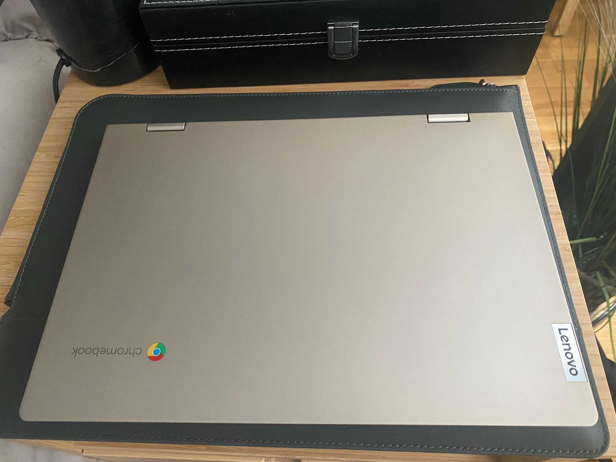 Lenovo IdeaPad Flex 3  ( 2-in-1 Laptop/Tablet)