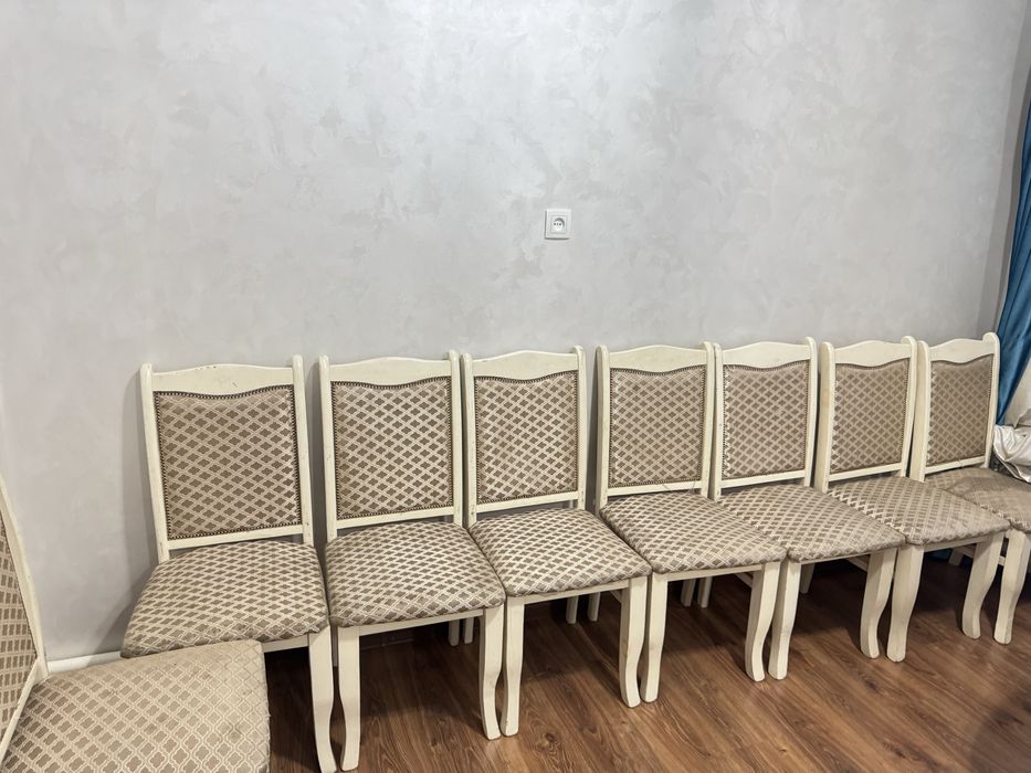 Продам 12стулья за 25тыс срочно