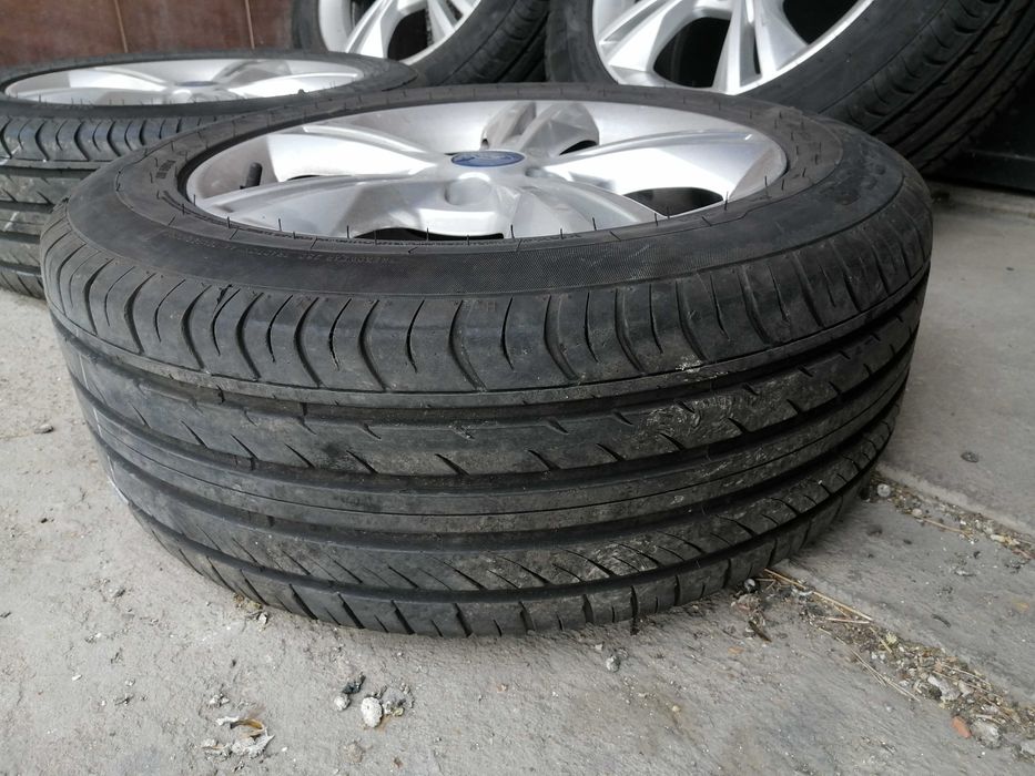 Джанти с гуми за FORD