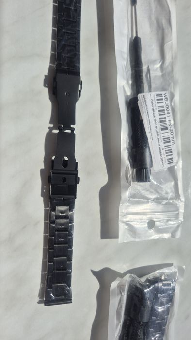 Brățară ceas de inox ,culoare neagra de calitate ,mărimea 20mm.