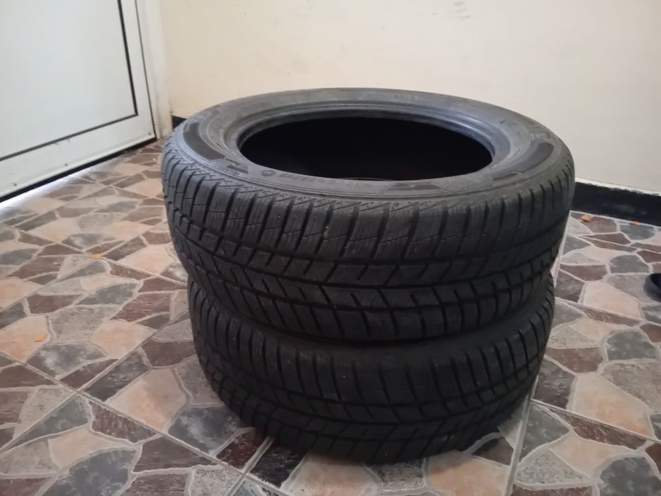 2 бр. зимни гуми 205/55R16 - отлично състояние