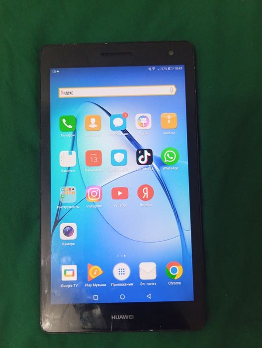 Планшет Хуавей  в рабочем состоянии