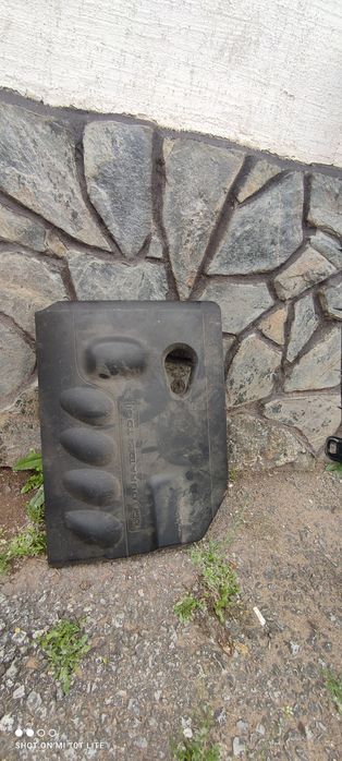 Капак над двигателя Форд Фокус 2.0/136 Тдци Волво Форд Галакси,Куга