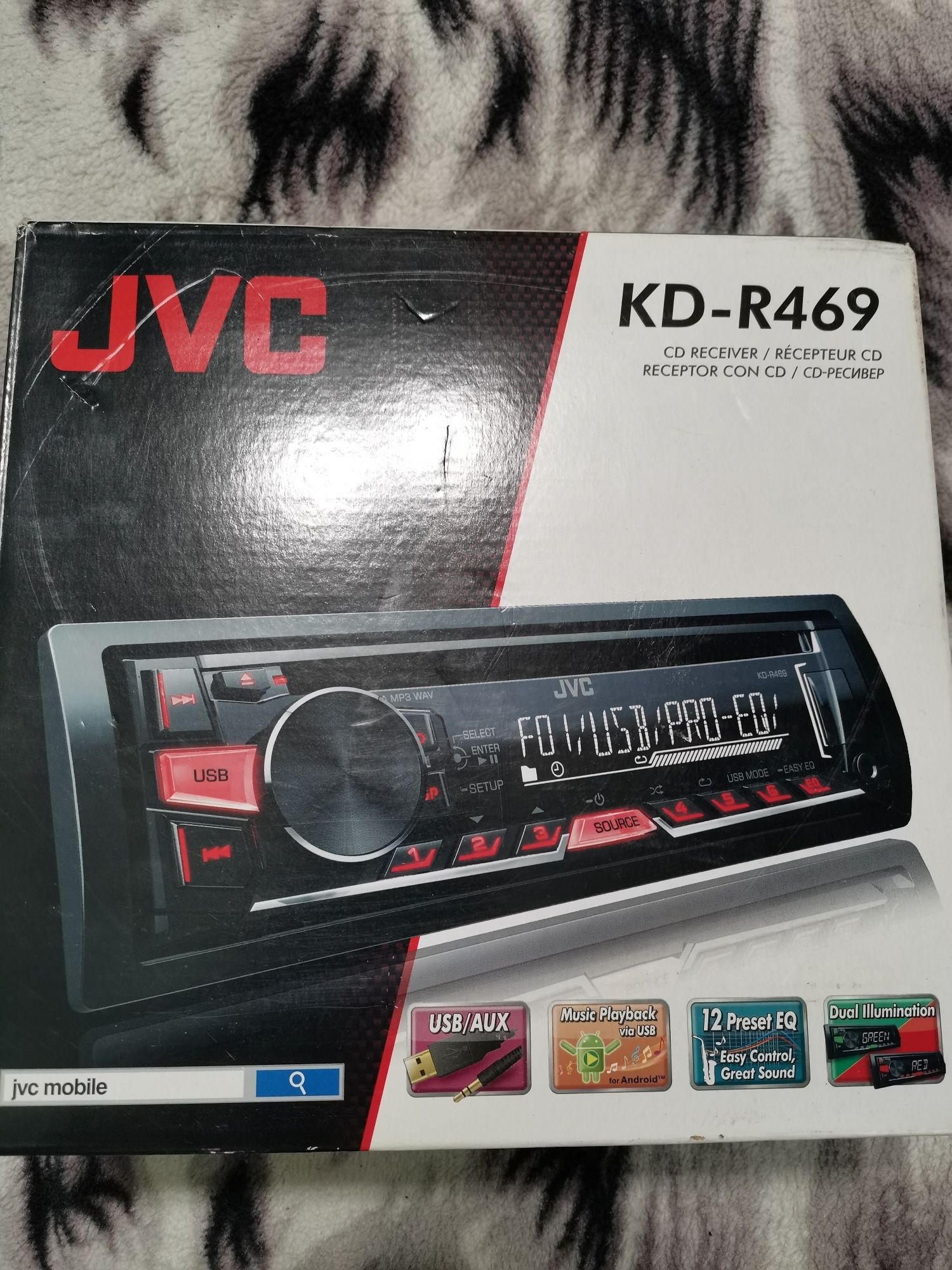 Casetofon JVC universal