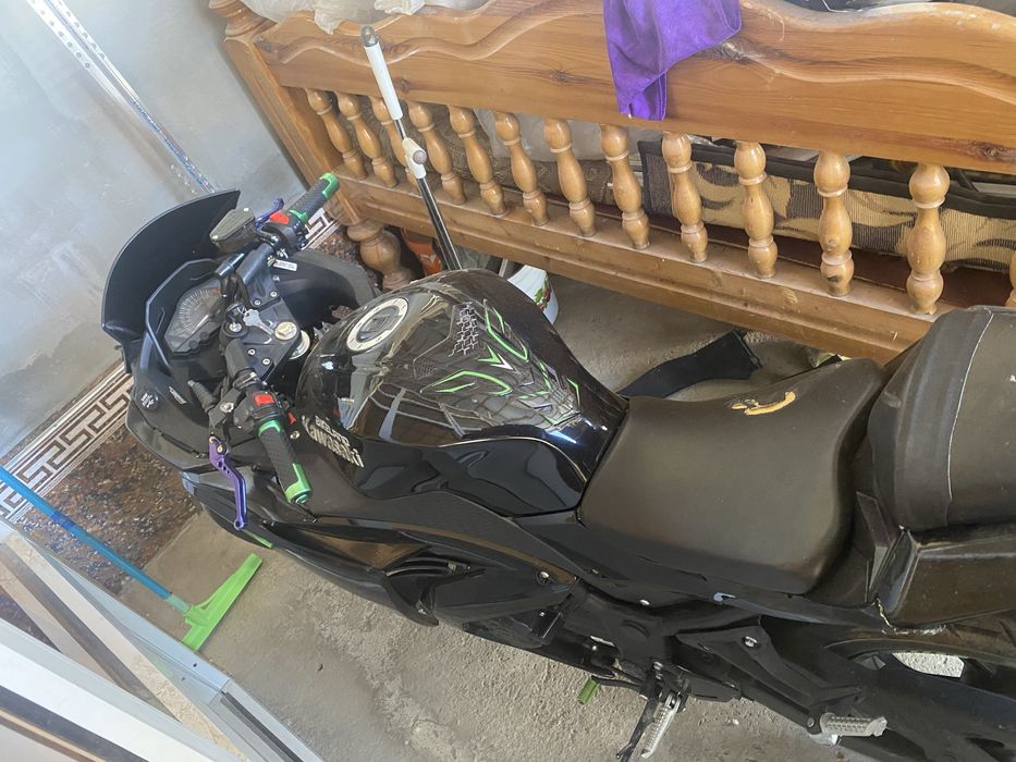 Мотоцикл Kawasaki Ninja