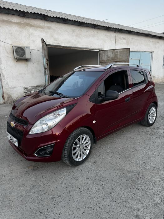 Спарк ат метан газда срочно сотилади