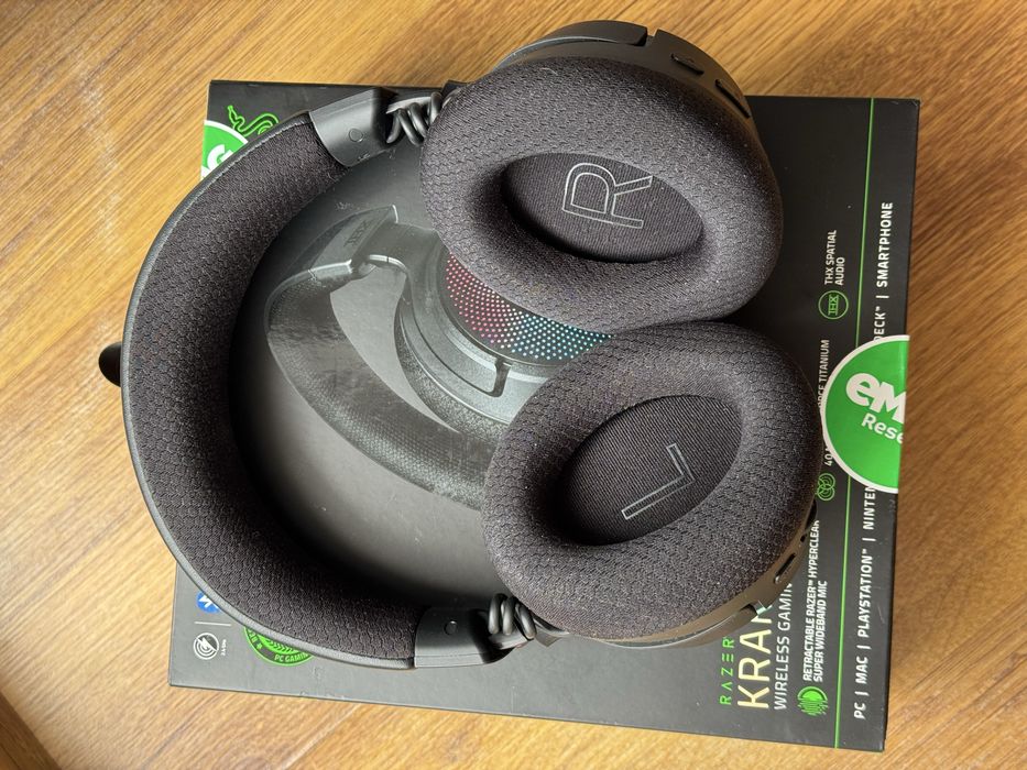 Razer Kraken V4 fullbox