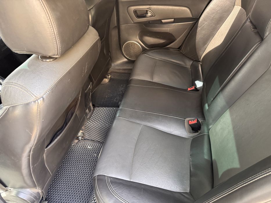 Lasetti Cruze cdx eng full pozitsa 2009 yil 230000 yurgan