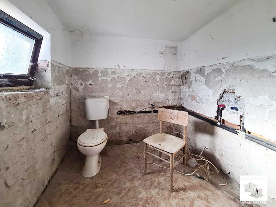 Продава се Къща в с. Ново село, Област Велико Търново - 82 кв.м за 467 €/кв.м - Снимка #11